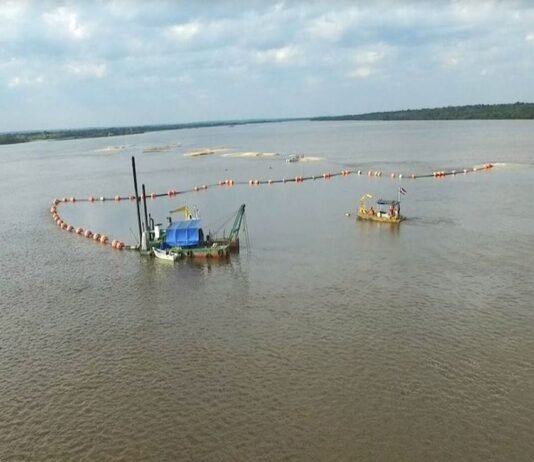Paraguay no cuenta con las maquinarias necesarias para dragar el río según Cafym