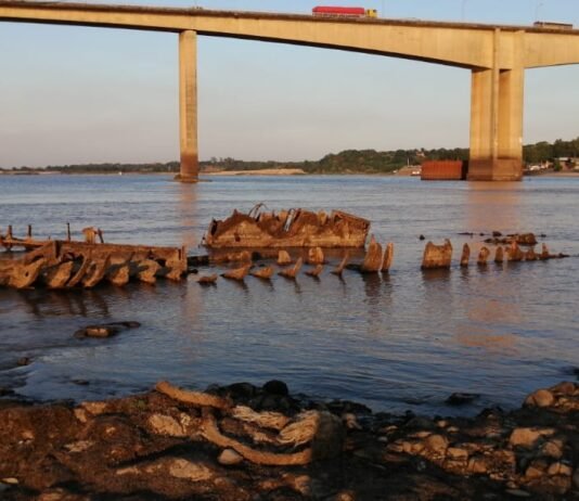 Gobierno ordena reflotamiento de buque vapor Paraguarí que participó de la guerra de la triple alianza