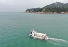 China prueba el primer buque carguero autónomo