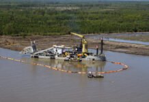 Dragadora Internacional Jan de Nul presentó proyecto al ejecutivo para mantenimiento del río Paraguay