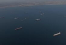 27 Petroleros En La Costa De California No Tienen Dónde Descargar