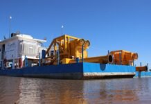 Arriban a Pilar dos dragas para iniciar refulado de la Defensa Costera