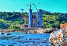PUENTE DE LA INTEGRACIÓN: ALISTAN LAS BASES PARA LA TORRE PRINCIPAL HACIA EL LADO PARAGUAYO