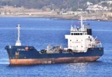 El barco que surte combustible en Montevideo está embargado