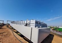 Astillero Aguapé concluye construcción de 12 barcazas tanques que se incorporan a la bandera Paraguaya