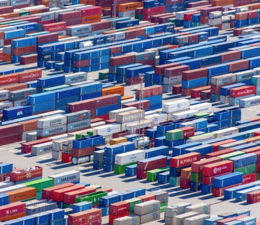 La gran crisis de los contenedores: no hay suficientes para comprar todo lo que queremos de China