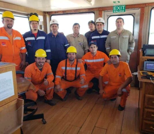 Alarmantes números de casos positivos en buques ponen en alerta a Marinos Mercantes y solicitan ser incluidos como grupo prioritario para vacunas contra el COVID-19