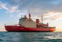 Buque rompehielos Irízar vuelve a Buenos Aires tras finalizar pruebas en la Antártida