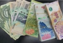 El guaraní blue surge en mercado de Posadas ante la falta de dólares