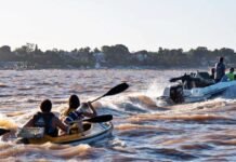 Kayakistas rosarinos denuncian la falta de control en el Paraná