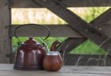 Un historiador afirma que el mate no es argentino ni uruguayo