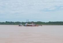 Dragas de TOSA están en la zona del paso Bermejo pero siguen sin operar