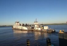 Prefectura autoriza traslado irregular y de forma precaria de un remolcador de gran porte poniendo en riesgo la navegación en aguas compartidas