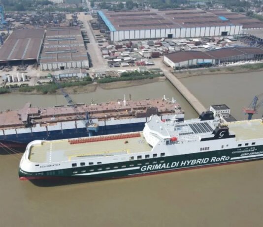 Grimaldi ultima su flota de buques híbridos con el “Eco Adriatica”