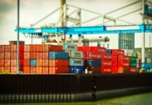 El puerto de Shanghái inaugura el mayor hub de contenedores vacíos de Asia