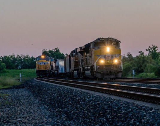 La administración Biden se prepara para un posible paro ferroviario nacional