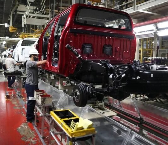 Toyota interrumpirá la producción en su planta de Zárate por el faltante de neumáticos