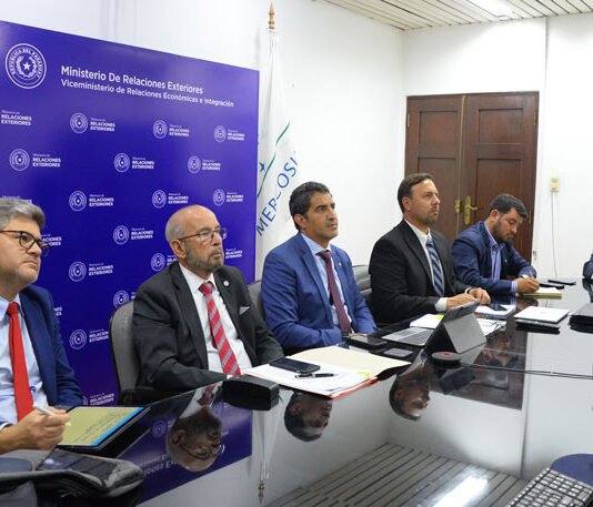 Paraguay rechaza peaje en tramo argentino de la Hidrovía