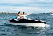 Silent Yatchs presenta el Tender 400, su pequeño barco eléctrico de apenas 4 metros y 90 kilos