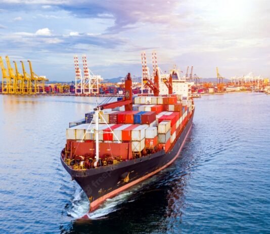 Dueños de la carga versus líneas navieras: ¿Quién tiene el poder?