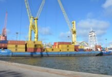 Montevideo exonerará tarifa de fondeo a la flota paraguaya