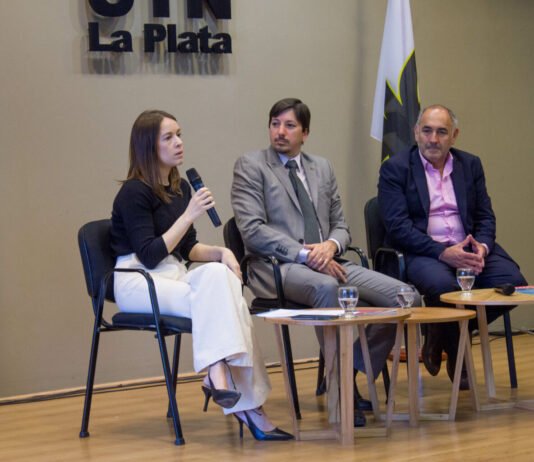 Especialistas de distintos sectores destacaron el crecimiento del Puerto La Plata