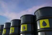 Puertos exportan 50,7 millones de toneladas de petróleo hasta octubre