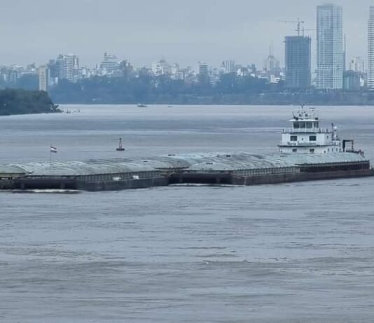 Guerra de la cuádruple alianza contra el peaje Argentino en el río Paraná