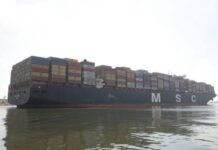 Buque de MSC encalla en el Canal de Suez
