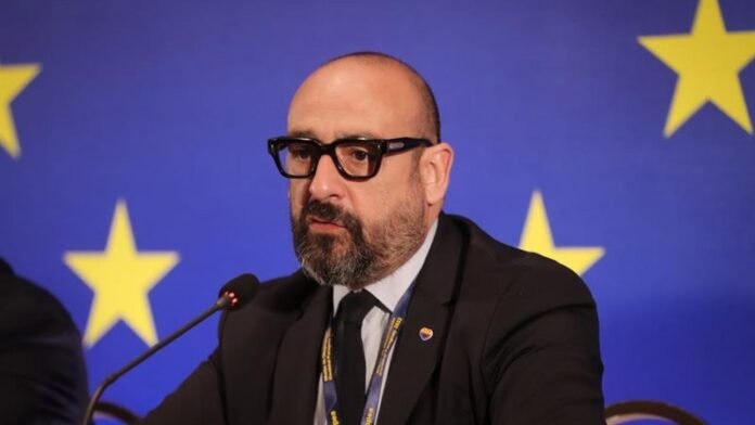 Una-delegacion-europarlamentaria-tratara-en-Brasil-y-Uruguay-sobre-el-acuerdo-con-Mercosur-800x450