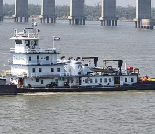 Hidrovía: analizan datos técnicos y alegan que no se justifica cobro del peaje de Argentina