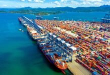 Exportaciones chinas se desploman aceleradamente a lo largo de los últimos tres años