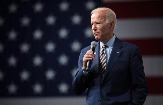 Empresas Americanas piden al Presidente Biden que intervenga en el conflicto por el peaje en la hidrovía