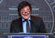 Javier Milei, el economista de extrema derecha, es el nuevo presidente de Argentina