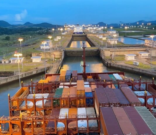 Sequía en el Canal de Panamá reduce tráfico de barcos y aumenta costos