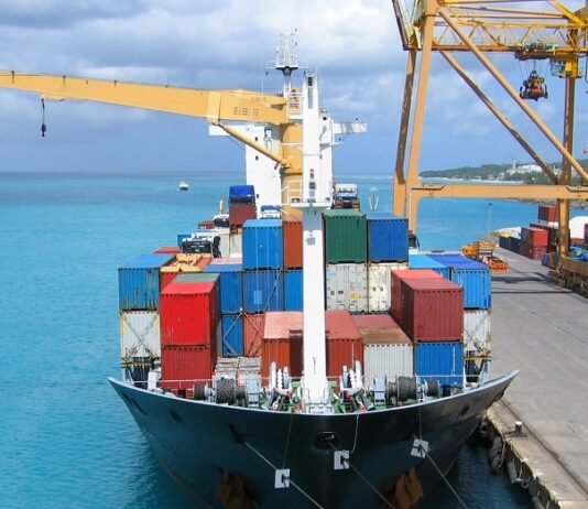 BID anticipa exportaciones de la región permanecerán a la baja en el primer semestre