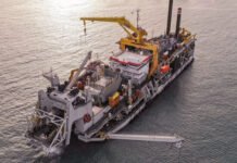 Con la draga cortadora más grande del mundo continúan las obras de ampliación de la Terminal Cuenca del Plata