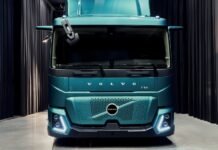 Este camión de Volvo no es uno cualquiera: es el primero creado para ser exclusivamente eléctrico
