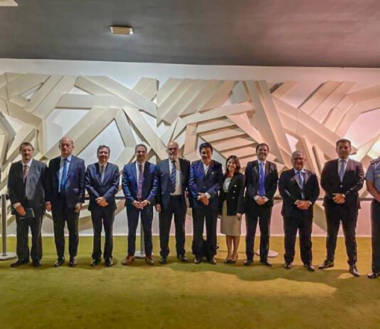Comisión mixta paraguayo-brasileña supervisan obras del puente Carmelo Peralta y Puerto Murtinho