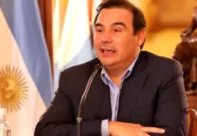 El gobernador de Corrientes acusó un incidente fronterizo con Paraguay, pero era un operativo de Prefectura