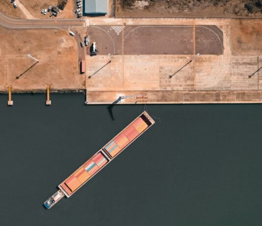 Gradual crecimiento en volumenes de carga en el puerto de Posadas Santa Ana