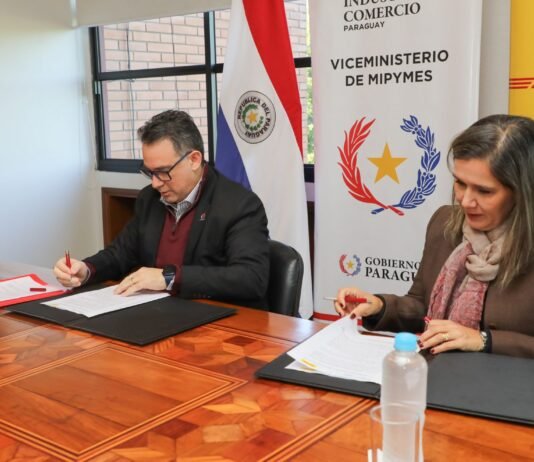 MIC y DHL firman convenio para beneficiar a Mipymes exportadoras