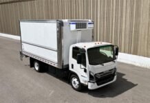 ISUZU PRESENTA SU CAMIÓN ELÉCTRICO REFRIGERADO NRR-EV CON THERMO KING