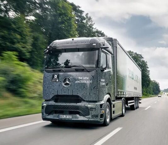 MERCEDES PREPARA UNO DE LOS CAMIONES MÁS INNOVADORES DEL MUNDO PARA DESTRONAR A TESLA
