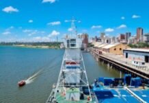 Diputados aprueban declaración de interés a la actividad de transporte fluvial en costas del área metropolitana