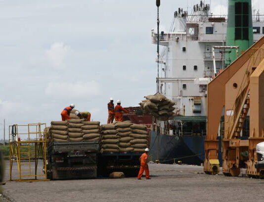 El Flagelo del Narcotráfico en Sudamérica: Una Amenaza Transnacional que conecta el Conosur con otros Continentes