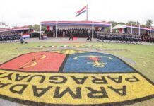 Mandatario participó de festejos por Día de la Armada Paraguaya