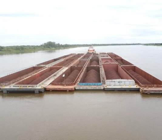 Diego Azqueta: “El miedo es una historia del pasado. Hoy navegamos con información y conciencia ambiental”