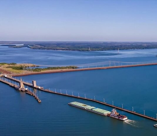 Leve repunte del río Paraguay da respiro al sector, pero persisten puntos críticos para la navegación