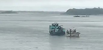 Corrientes: rescataron a una embarcación con 50 pasajeros a la deriva en el río Paraná